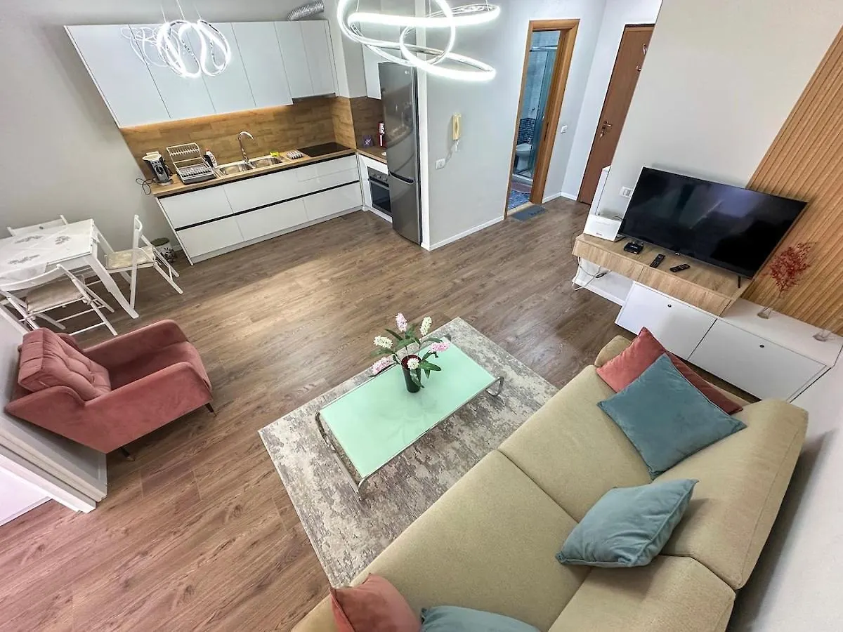 Scandi Charm Two-Bedroom Apartment With Front Sea View Δυρράχιο Αλβανία